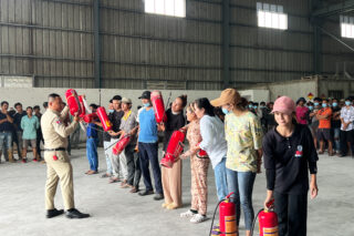 Simulacro de Incendio en la Fábrica Cambodian Zulite Stone: Asegurando la Seguridad y la Preparación